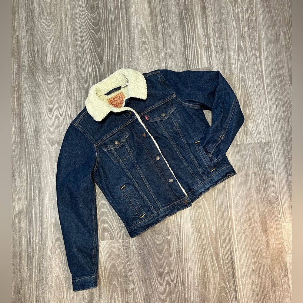 Levis jean jacket